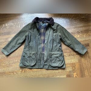 Barbour Classic Beadnell Women’s Wax Jacket Olive UK 16 U.S. 12 Made in England